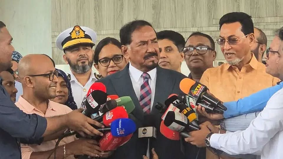 ৫টায় রাষ্ট্রপতির পদত্যাগ পরবর্তী সংবাদ সম্মেলন স্পিকারের