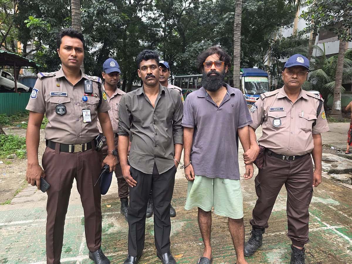 আওয়ামী লীগ ঘনিষ্ঠ থেকে ‘যুবদল নেতা’ পরিচয় দিয়ে দাপট, চাঁদা না দিলেই গুলি