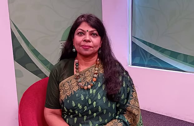 বর্তমান প্রজন্মের সংবেদনশীল ছেলেমেয়েদের তির্যক সমালোচনা করা যাবে না