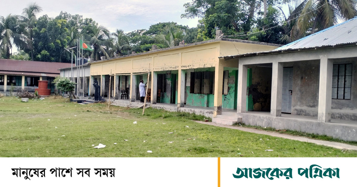 দুর্নীতির অভিযোগ অস্বীকার: তদন্ত প্রতিবেদন বাতিল চেয়ে উল্টো মামলা করলেন প্রধান শিক্ষক