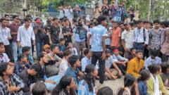 এইচএসসি পরীক্ষা স্থগিত ও শিক্ষামন্ত্রীর পদত্যাগের দাবিতে বিক্ষোভ নিয়ে যা জানা যাচ্ছে