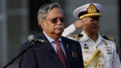 'গুরুতর অসুস্থতার' কারণ দেখিয়ে পদত্যাগ করেছেন বাংলাদেশের রাষ্ট্রপতি সাহাবুদ্দিন