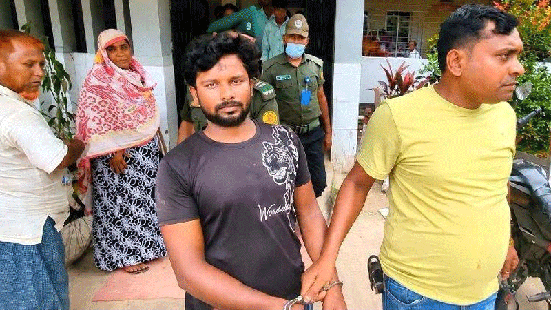নওগাঁয় হাসপাতালে স্বামীর ছুরিকাঘাতে স্ত্রী নিহত
