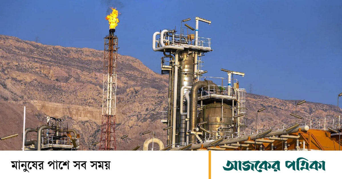 পাঁচ মাসের যুদ্ধ ও হরমুজ বন্ধ থাকার পরও তেলের দাম কেন আকাশ ছুঁচ্ছে না