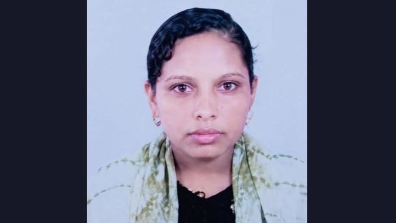 ফেরি থেকে মাঝপদ্মায় লাফ, কচুরিপানায় ৩০ কিমি ভাসার পর উদ্ধার