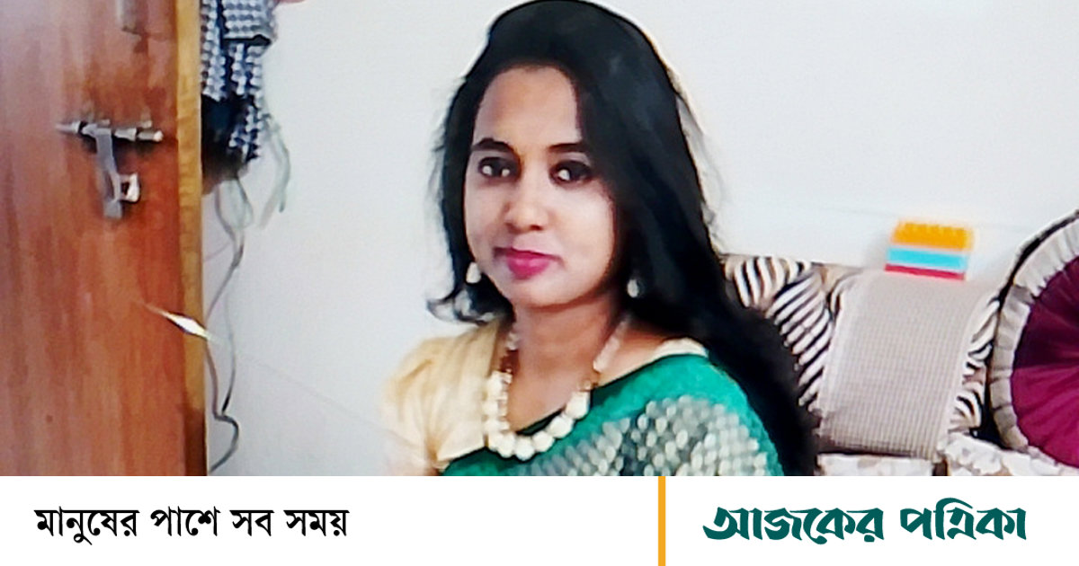 প্রাইভেট পড়ানোর টাকা চাওয়ায় শিক্ষিকার মাথায় ১০ কোপ দিলেন শিক্ষার্থীর মা