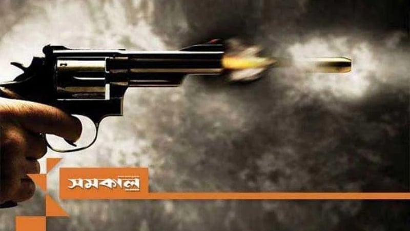 পুলিশকে লক্ষ্য করে গুলি ছুড়তে ছুড়তে পালালেন শুটার বাপ্পি