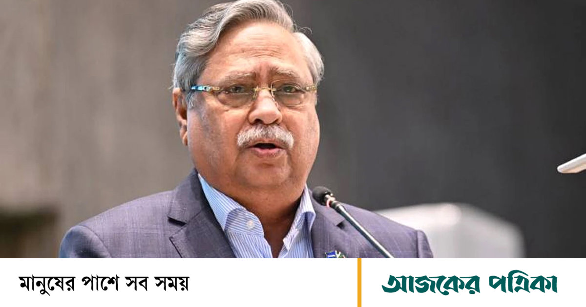 রাষ্ট্রপতির বিদায়: বঙ্গভবন ছেড়ে কাল উঠছেন
গুলশানে নিজের ফ্ল্যাটে