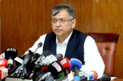 ‘রাষ্ট্রপতির বিরুদ্ধে ফৌজদারি মামলা করা যায় না’: স্বরাষ্ট্রমন্ত্রী