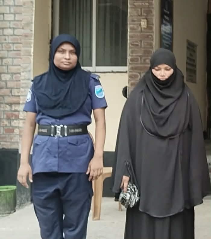 সালথায় প্রবাসী স্বামীর অর্থ আত্মসাতের অভিযোগে দুই সন্তানের জননী গ্রেপ্তার